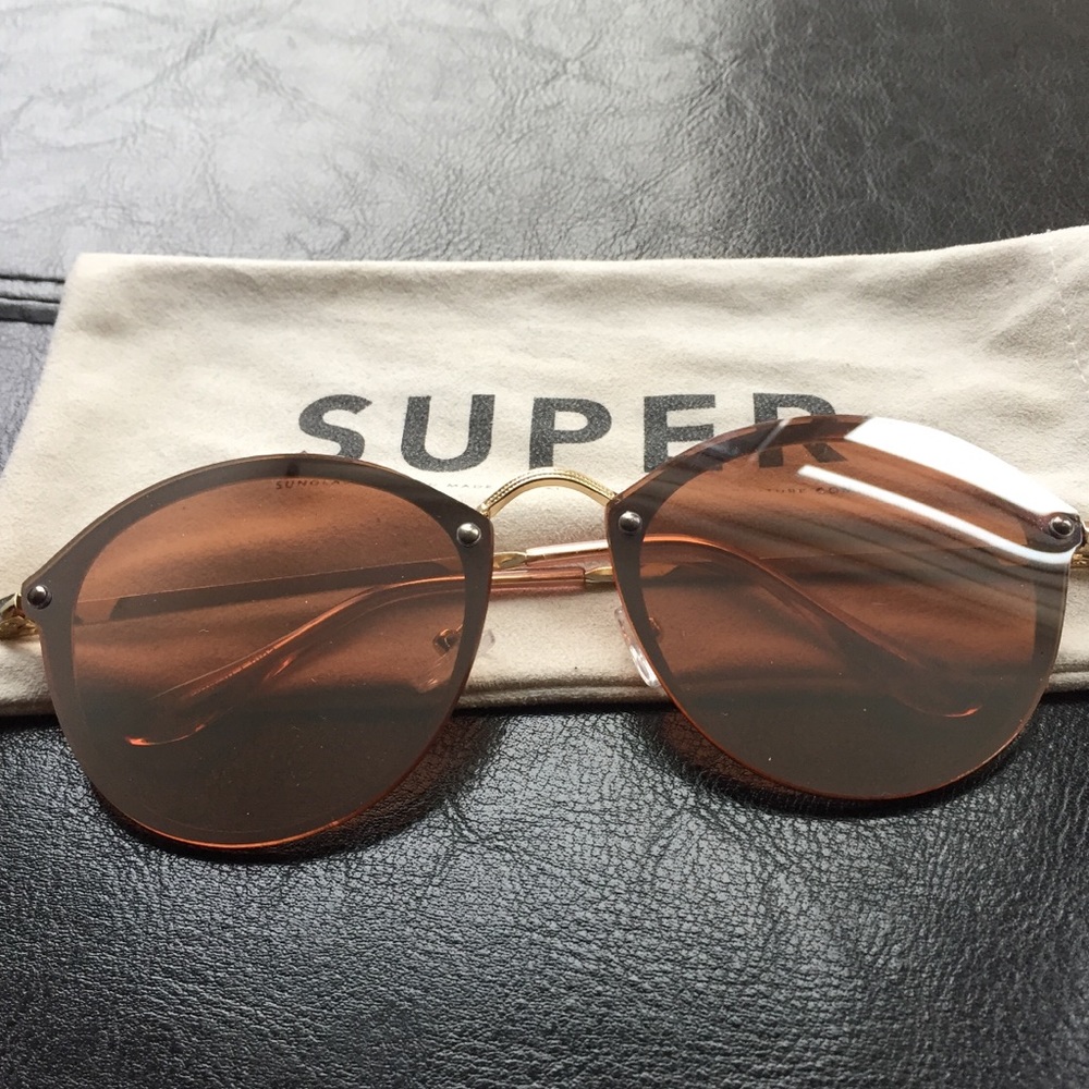 Super sunglasses